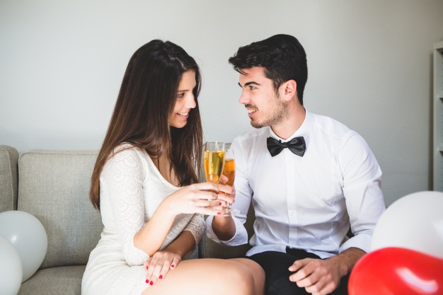 Top 5 Ways To Show A Woman You're Interested (Stefan Simonovic) by Charles Sledge