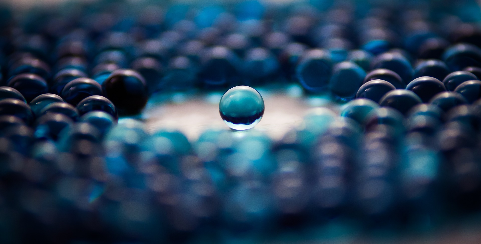 3 Ways To Differentiate Yourself From Your Competitions In Business by Charles Sledge