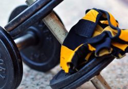 7 Amazing Strength Building Strategies (Ripped Me) by Charles Sledge